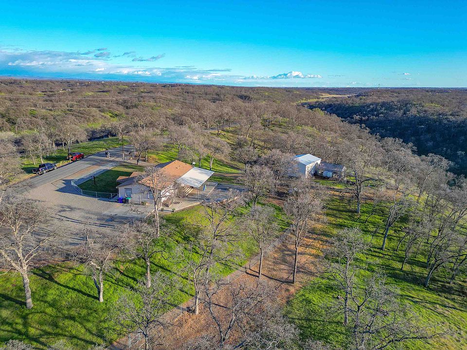 15775 Skyline Dr, Red Bluff, CA 96080 | MLS #20260375 | Zillow