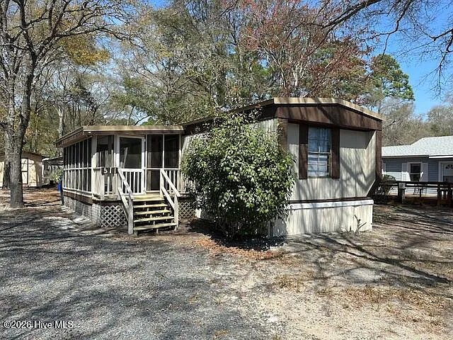 511 Dogwood Dr