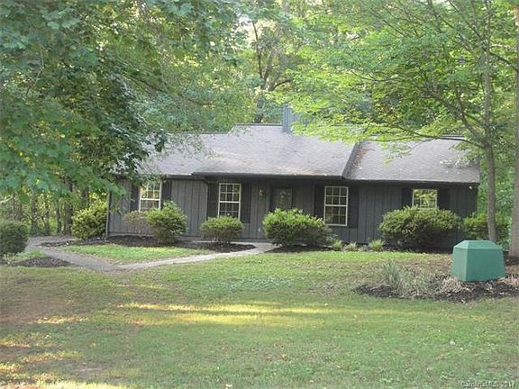 3rd image of 112 Lake Top Ln #3