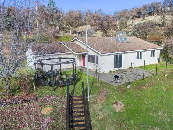 29211 Larkspur Rd, Tollhouse, CA 93667