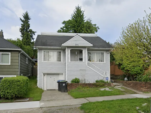 341 Buchanan Ave, New Westminster, BC V3L 3Z3