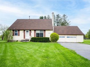 5352 County Line Rd, Webster, NY 14580