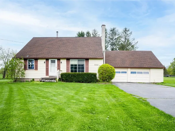 5352 County Line Rd, Webster, NY 14580