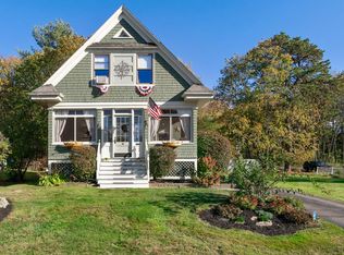 88 Bancroft St, Portland, ME 04102