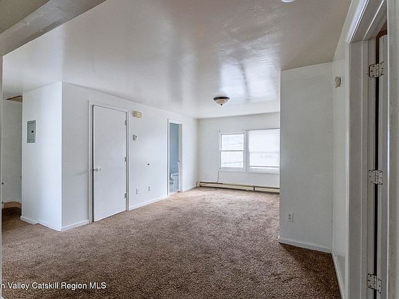 5th image of 199 Greenkill Avenue