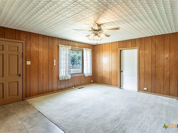 4th image of 807 E 12th Ave