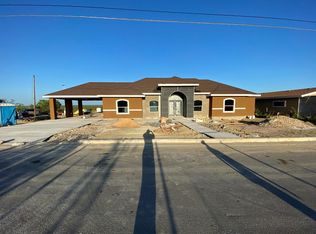 602 Chula Vista Rd, Eagle Pass, TX 78852