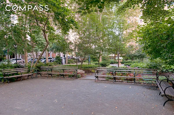 Sold by Compass | media 20