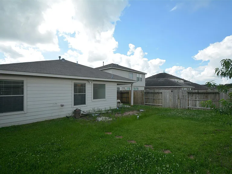 15407 Key Crest Ln — Photo 25