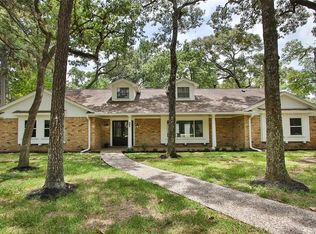 202 Basswood Dr, Spring, TX 77386