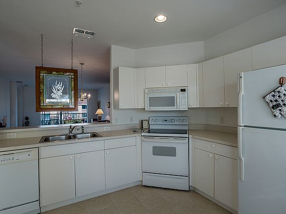 5th image of 3009 Driftwood Way Unit 2806
