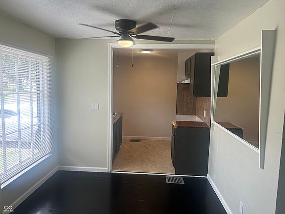 5th image of 3062 N Temple Ave