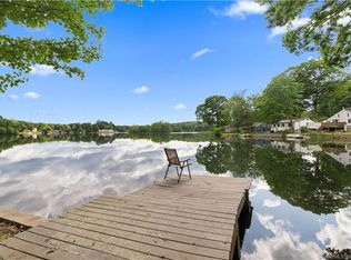 3 Lakeview Dr, Ashford, CT 06278