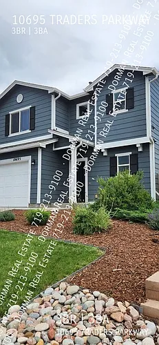 10695 Traders Pkwy Photo 1