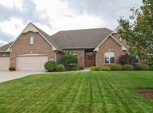 1283 Morningside Dr, Greenfield, IN 46140