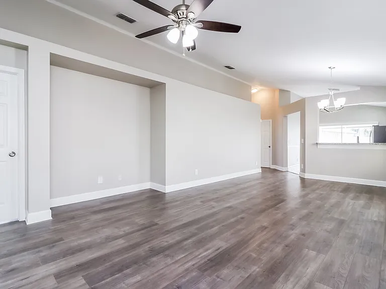 10915 Brucehaven Dr — Photo 3