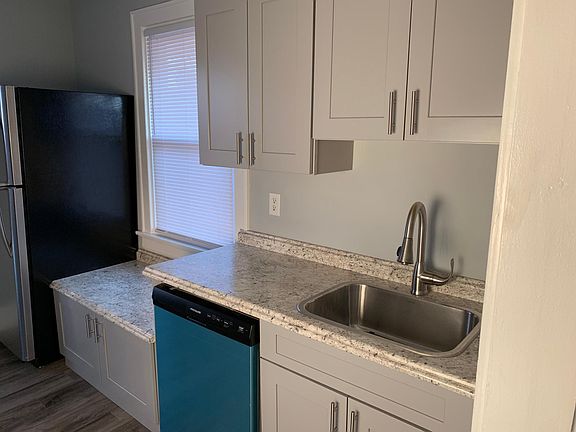 2nd image of 5240 Section Ave #2