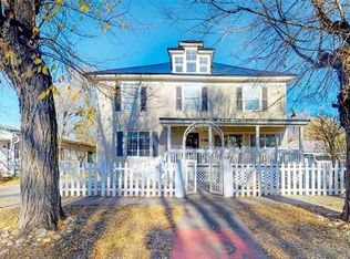 1030 6th St, Las Vegas, NM 87701