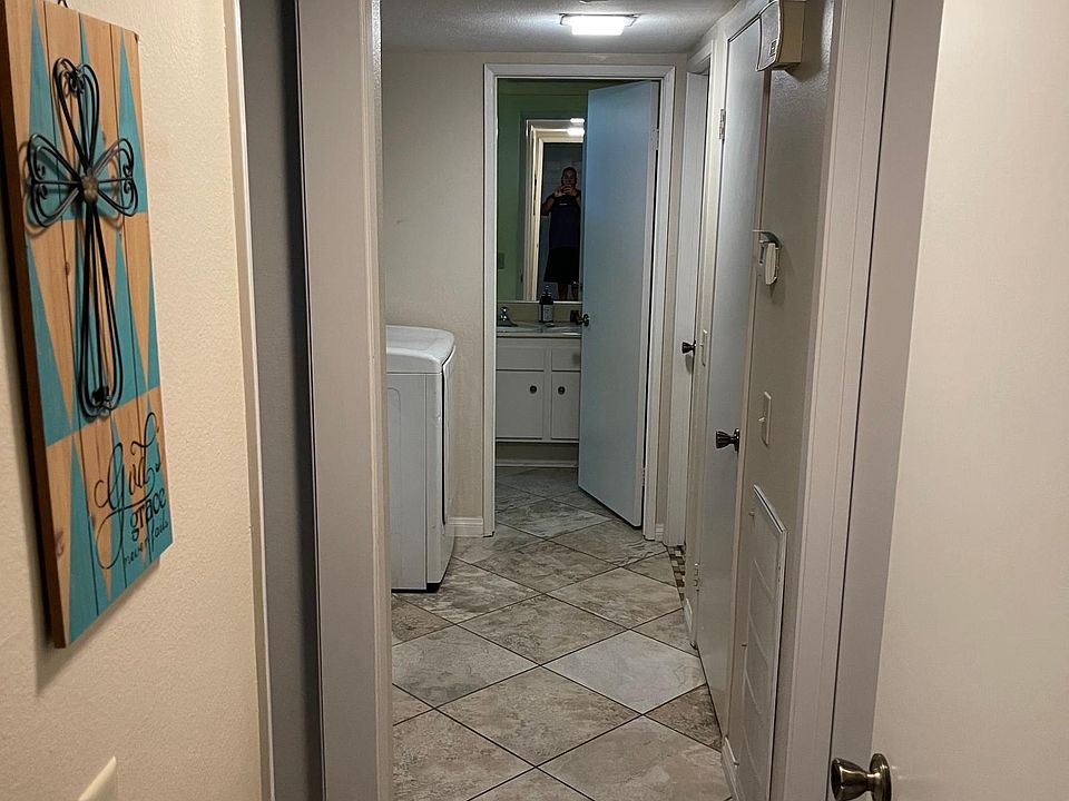 1st image of 1555 W Avenue L Unit 3