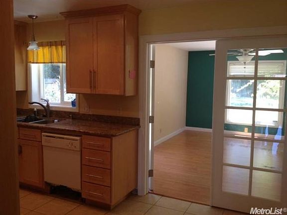 5th image of 3025 Bertis Dr