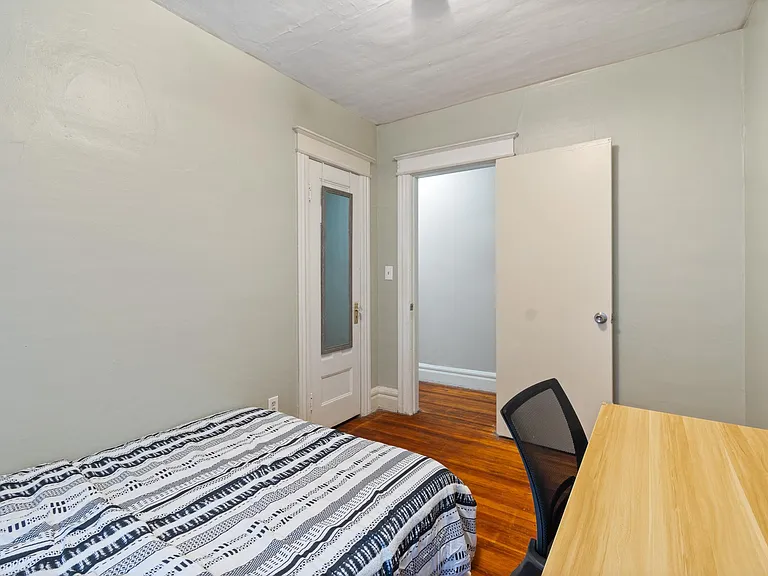 32 Sanford St #32A — Photo 13