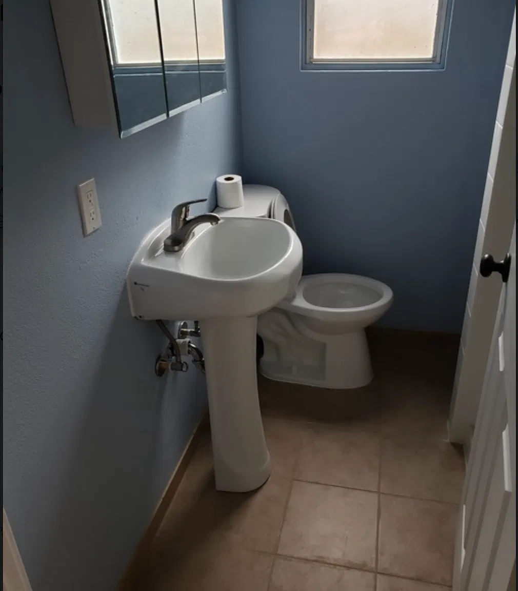 2 bed, $2,400 — Photo 4