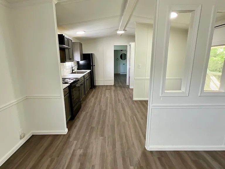 134 Atkins Rd — Photo 3