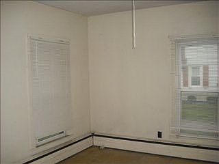 3rd image of 305 10th St