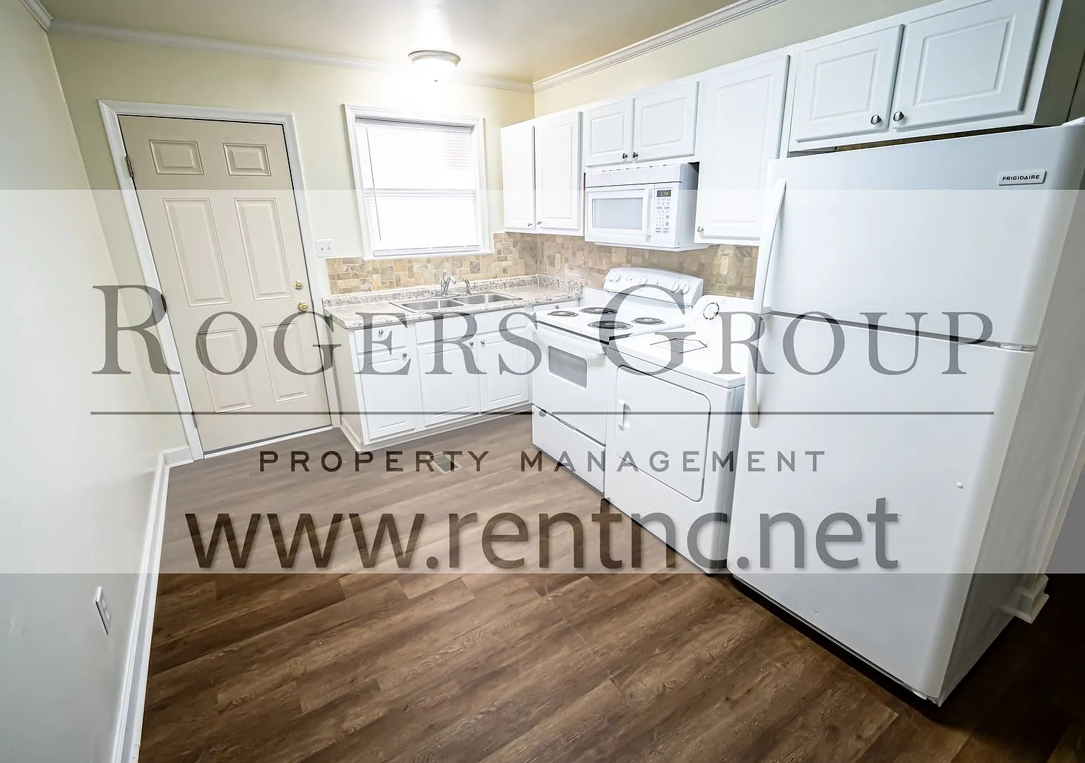 #377 - 212 S. Main St Duplex — Photo 2