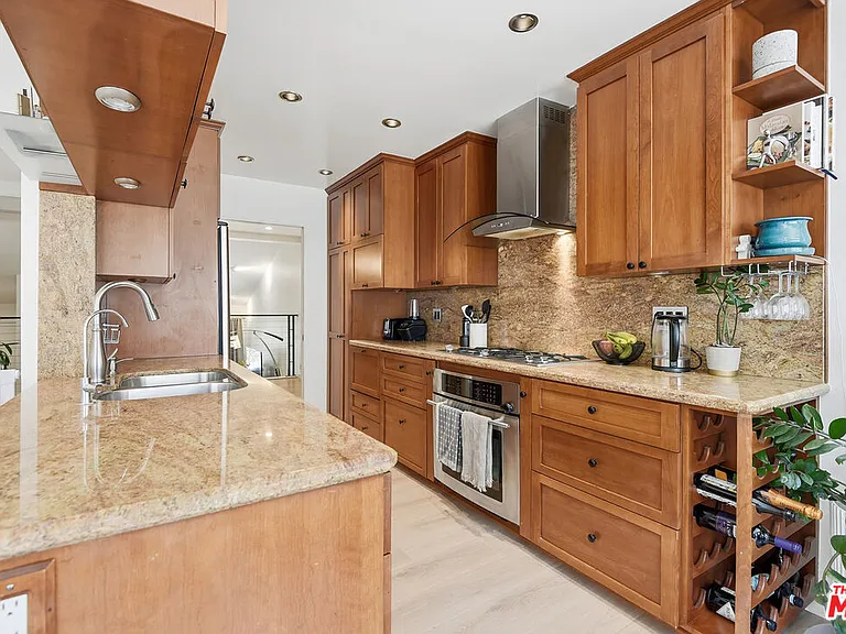 4314 Glencoe Ave #6 — Photo 16