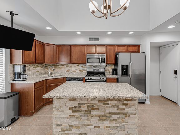 2nd image of 7841 N 21st Avenue