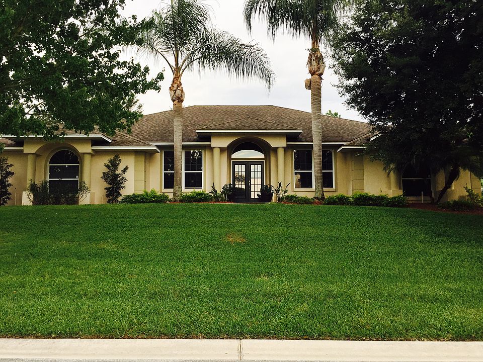 1st image of 10520 Jardim De Largo St