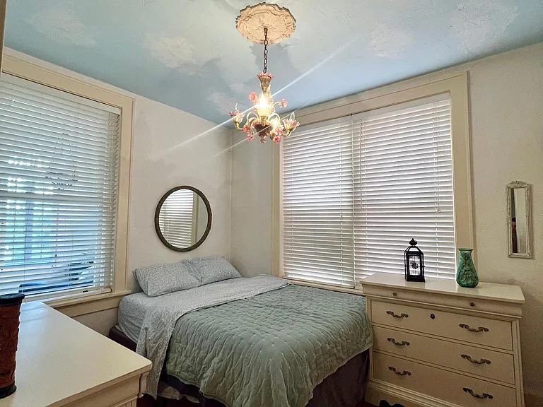 1221 N Palm Ave #205 — Photo 7