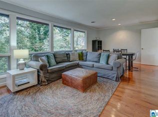 3441 Ridge Crest Dr, Hoover, AL 35216