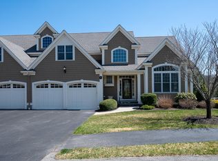 8 Hamilton Cir UNIT 8, Shrewsbury, MA 01545