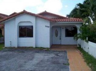 2488 W 64th Pl, Hialeah, FL 33016