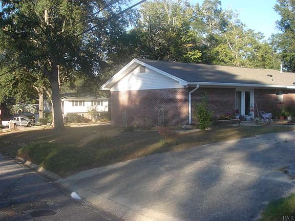 2nd image of 5343 Lakewood Dr