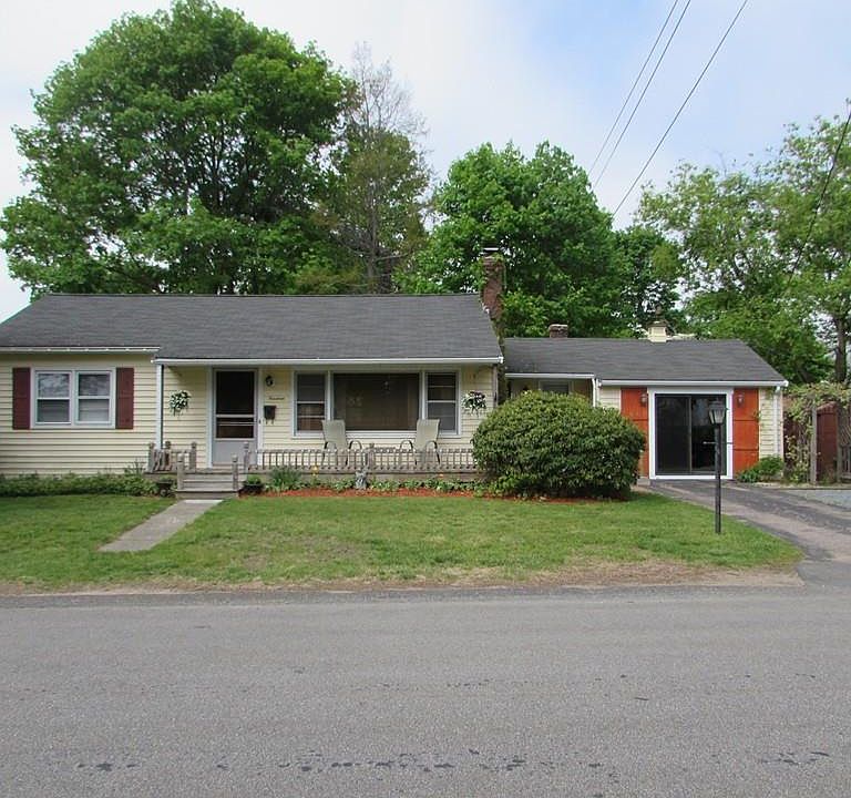 1st image of 19 Butternut Ln