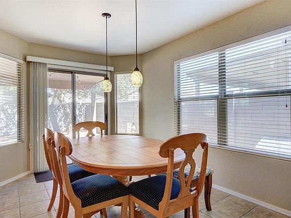 5th image of 3184 W Belle Ave