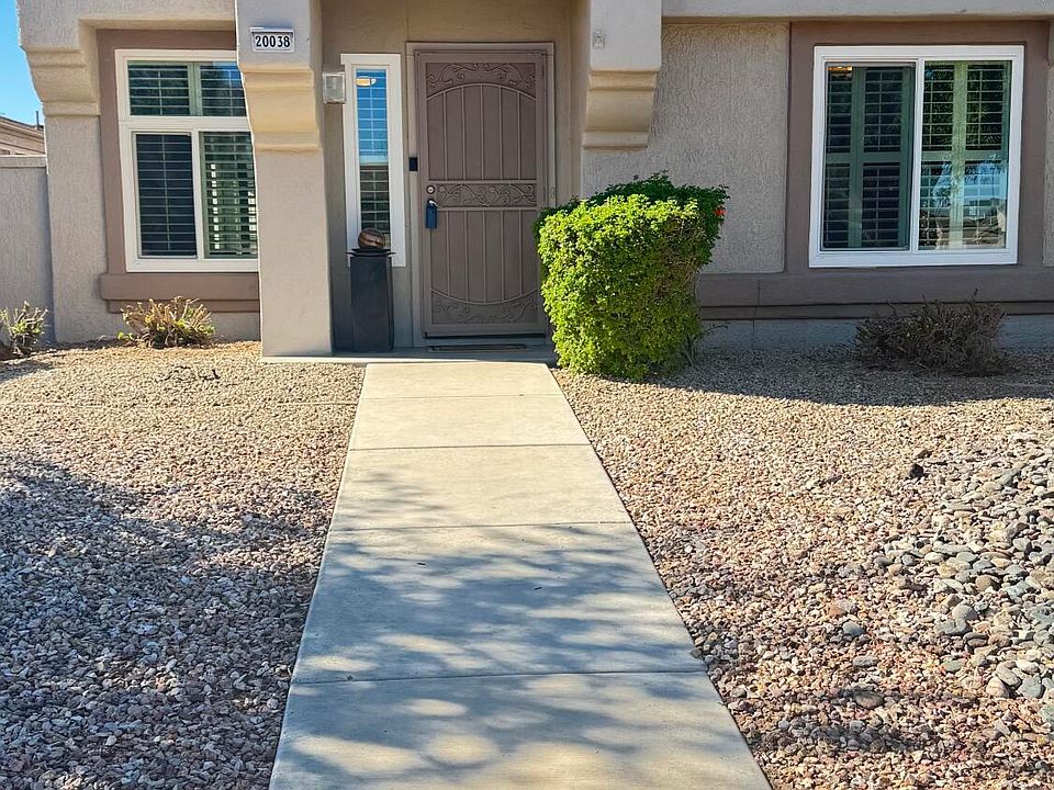 1st image of 20038 N GREENVIEW Drive