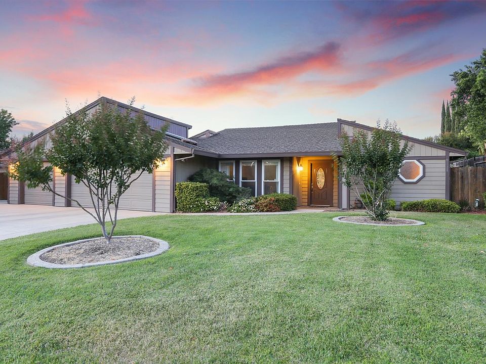 1st image of 209 Crow Canyon Dr