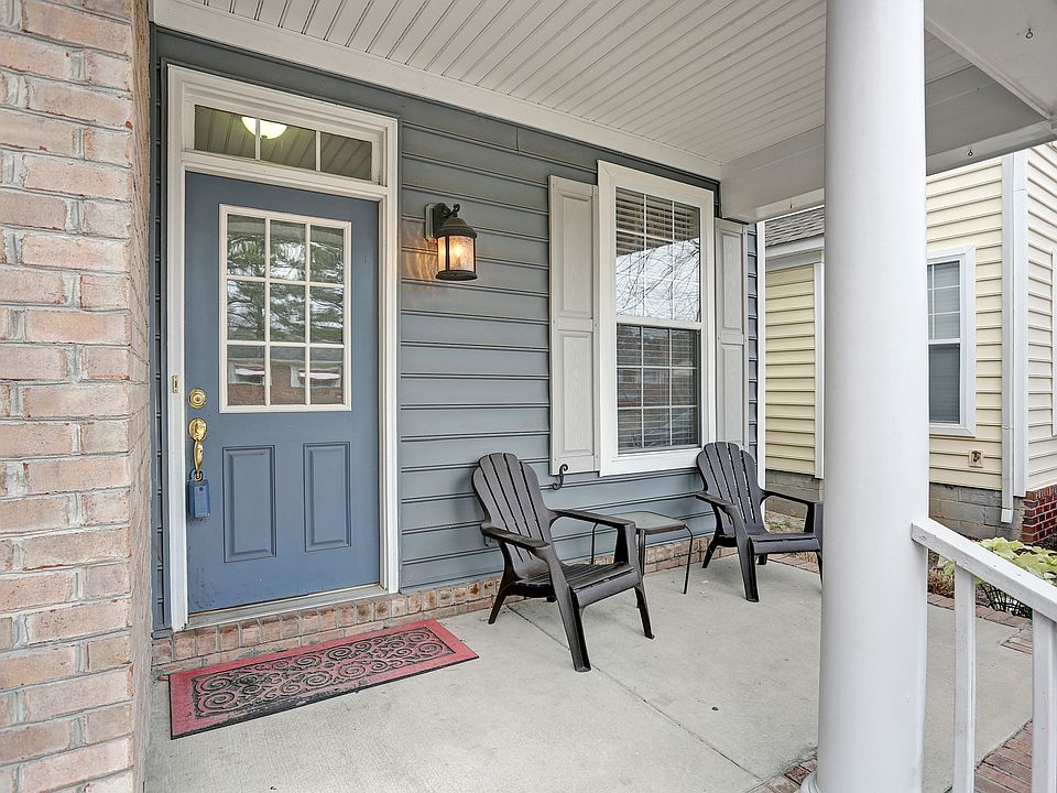 1st image of 608 Normandy St