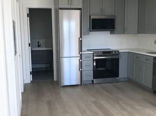 115 Main St #1, Westhampton Beach, NY 11978