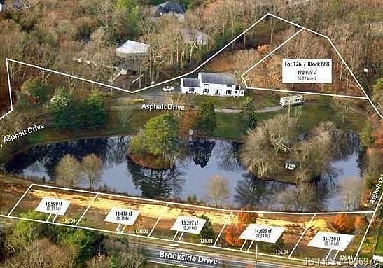 3rd image of 630 Brookside Dr