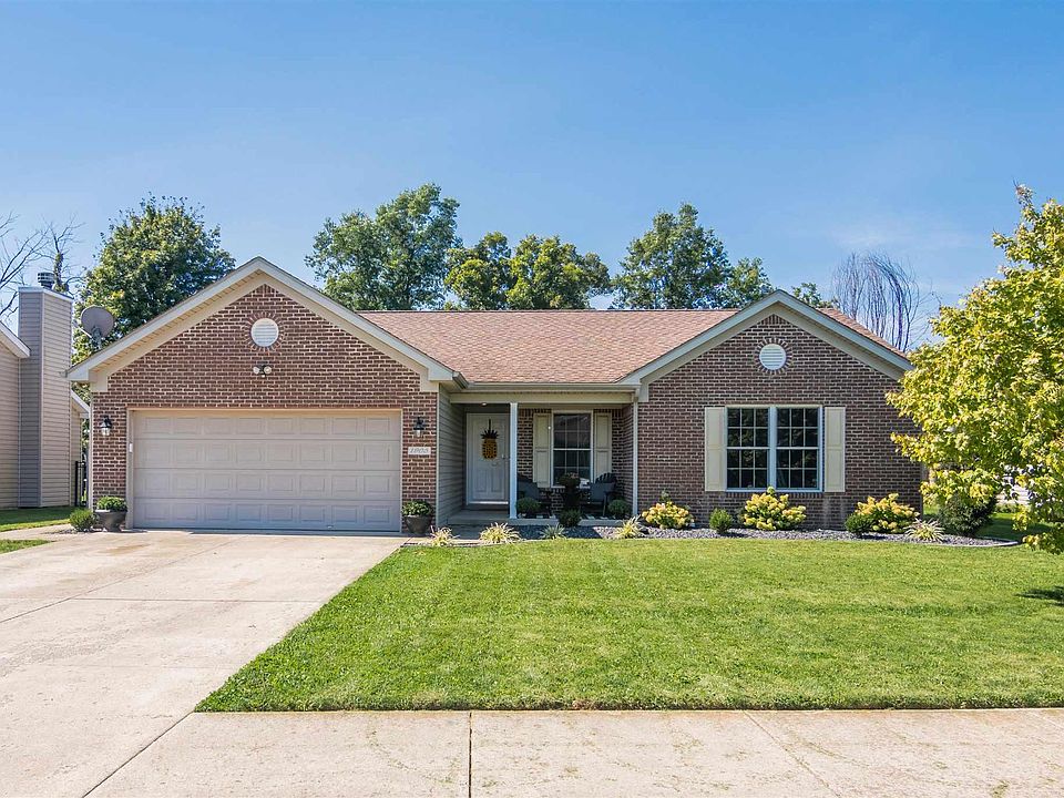 1st image of 1905 N Sandal Wood Dr