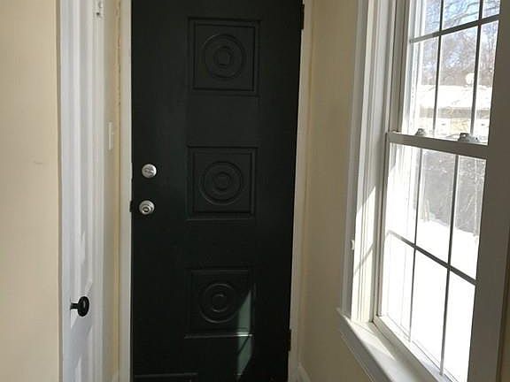 5th image of 13 Frairy St #13