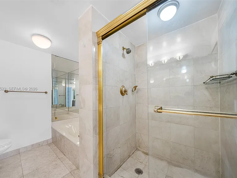 3610 Yacht Club Dr #1016 — Photo 26