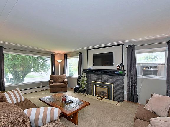 3rd image of 4118 W Princeton Ave