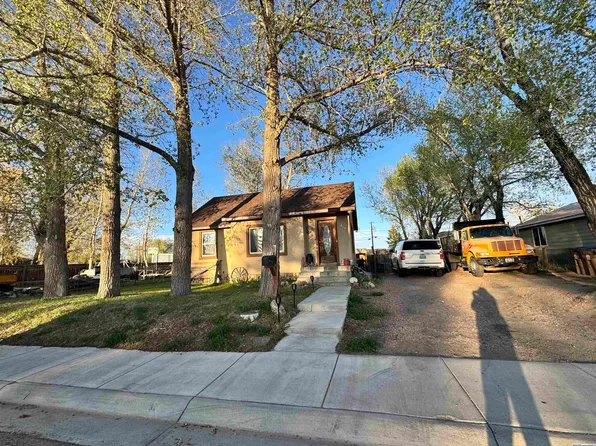 419 Grant St, Laramie, WY 82070