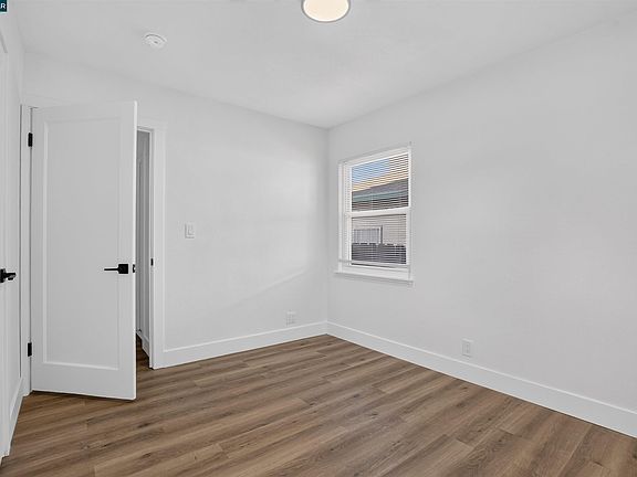 5th image of 312 Minner Ave